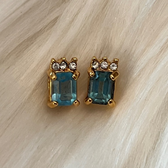 Elegant Gold and Blue Topaz Stud Earrings - Picture 2 of 5